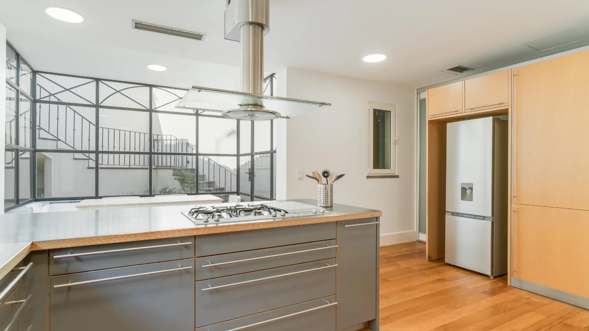 פונשל Sublime View Villa By Atlantic Holiday