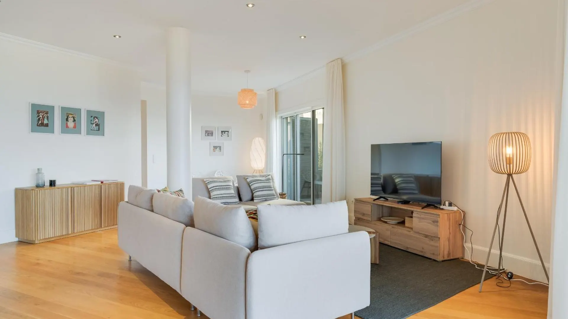 פונשל Sublime View Villa By Atlantic Holiday 0*,